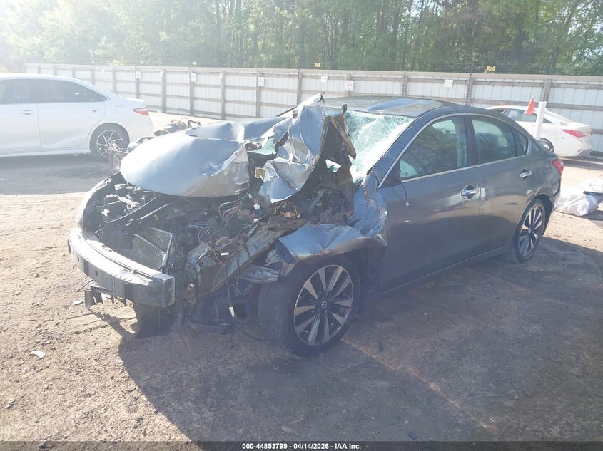 2016 NISSAN ALTIMA auction photo 2
