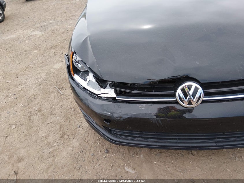 2015 Volkswagen Golf Tdi S 4-Door VIN: 3VW2A7AU2FM094708 Lot: 44853889