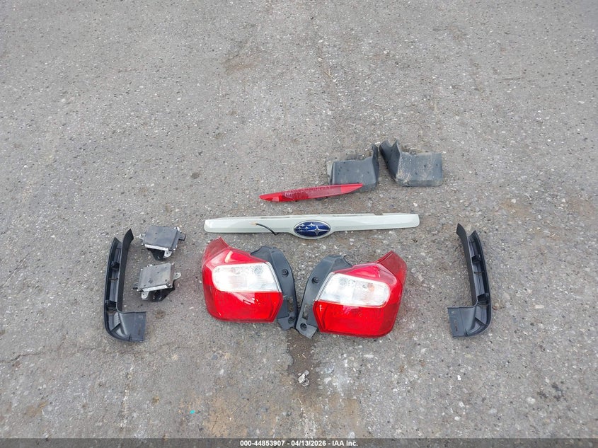 2016 Subaru Crosstrek 2.0I Premium VIN: JF2GPADC8G8237742 Lot: 44853907