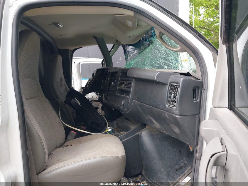 2014 Chevrolet Express Cutaway 3500 VIN: 1GB0G2CG4E1200921 Lot: 44853957