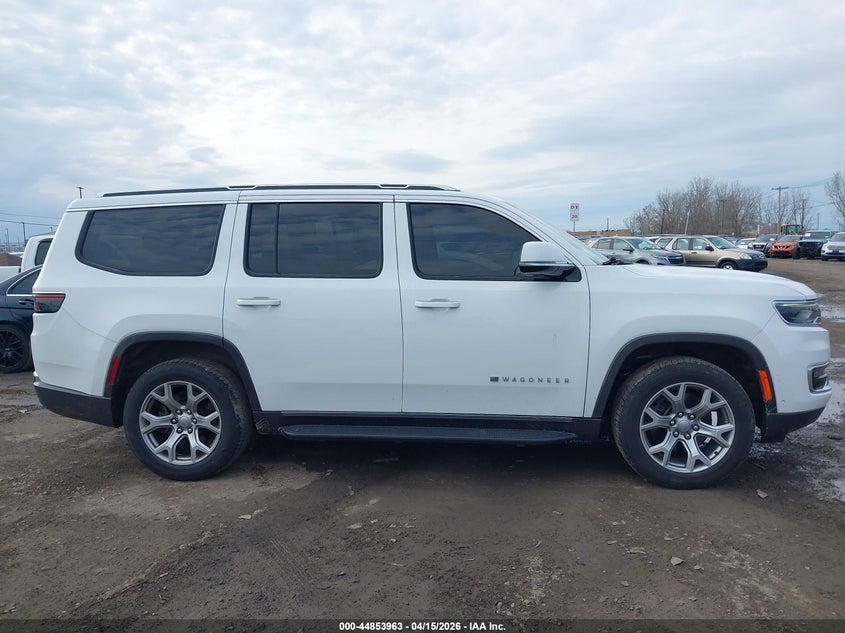 2022 Jeep Wagoneer Series Ii 4X4 VIN: 1C4SJVBTXNS127845 Lot: 44853963