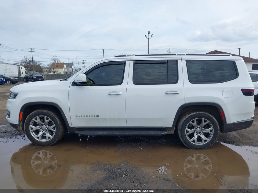 2022 Jeep Wagoneer Series Ii 4X4 VIN: 1C4SJVBTXNS127845 Lot: 44853963