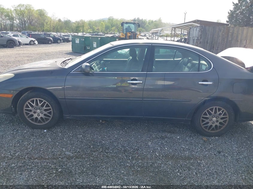 2004 Lexus Es 330 VIN: JTHBA30G545046693 Lot: 44854002