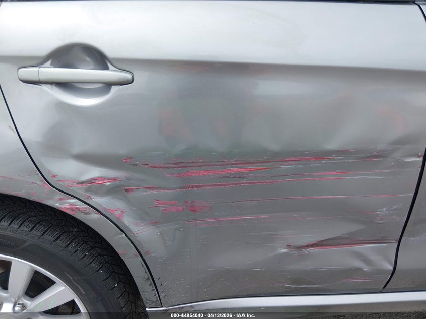 2011 Mitsubishi Outlander Sport Se VIN: JA4AR4AU0BZ003301 Lot: 44854040