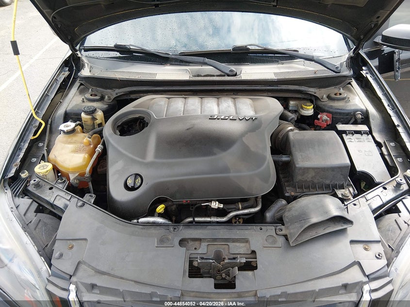 CHRYSLER 200 2012 VIN 1C3CCBHG4CN145829