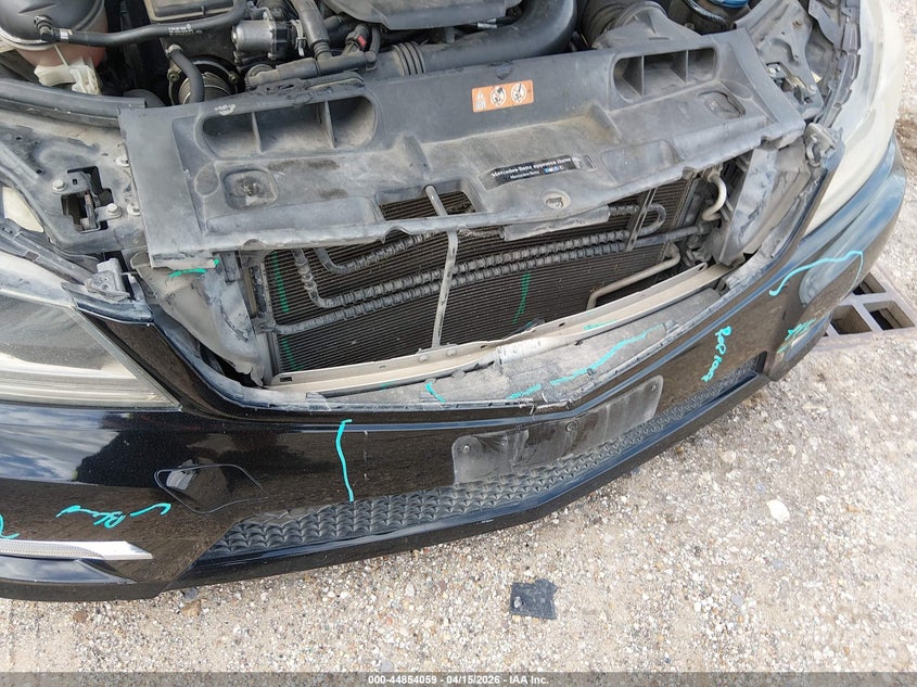 2015 Mercedes-Benz C 250 VIN: WDDGJ4HB2FG400804 Lot: 44854059