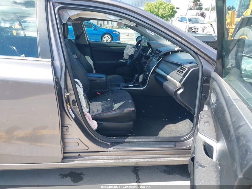 2016 Toyota Camry Se