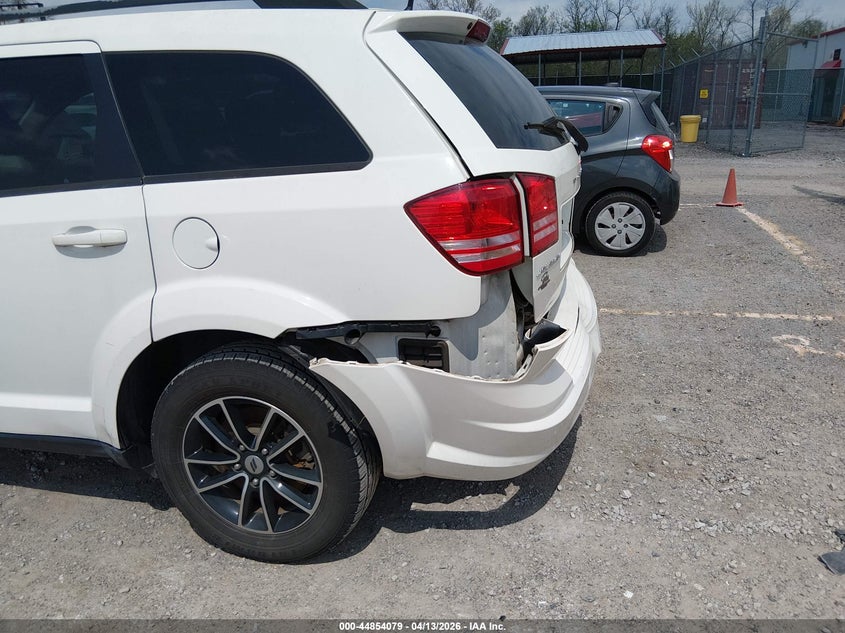2018 Dodge Journey 2.4 Se white Lot 111044854079 Vin 3C4PDCAB0JT446917