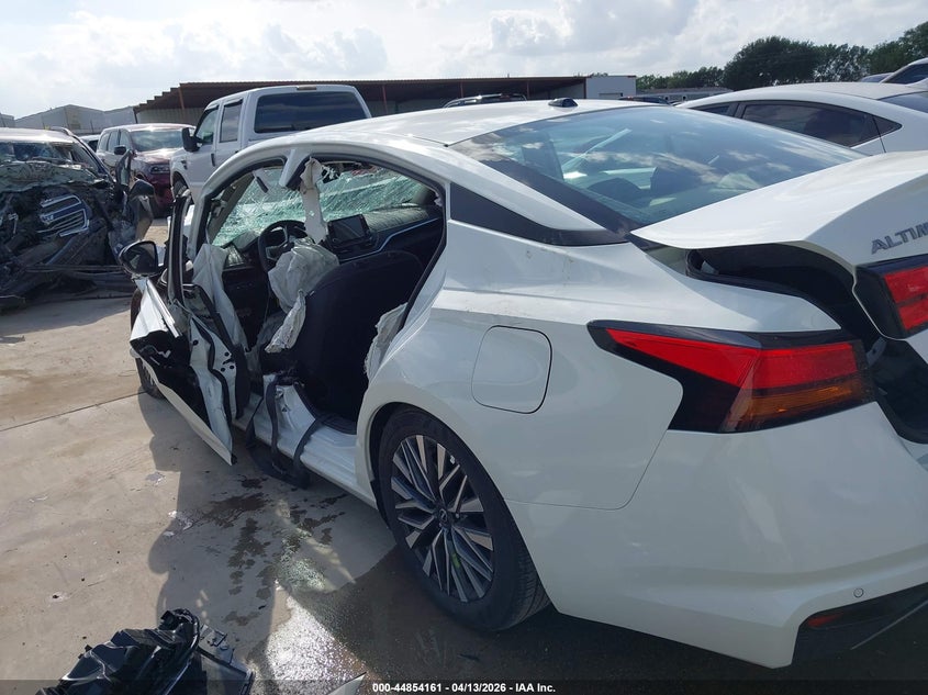 2026 Nissan Altima Sv Fwd