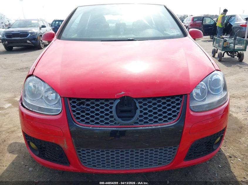 2008 Volkswagen Gti 2-Door VIN: WVWFV71K48W133986 Lot: 44854203