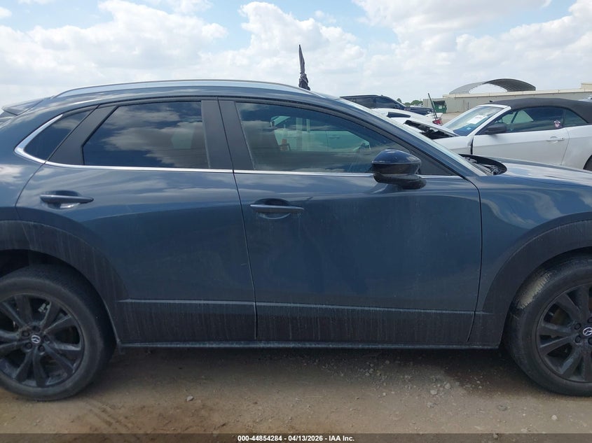 2023 Mazda Cx-30 2.5 S Carbon Edition VIN: 3MVDMBCM8PM562928 Lot: 44854284