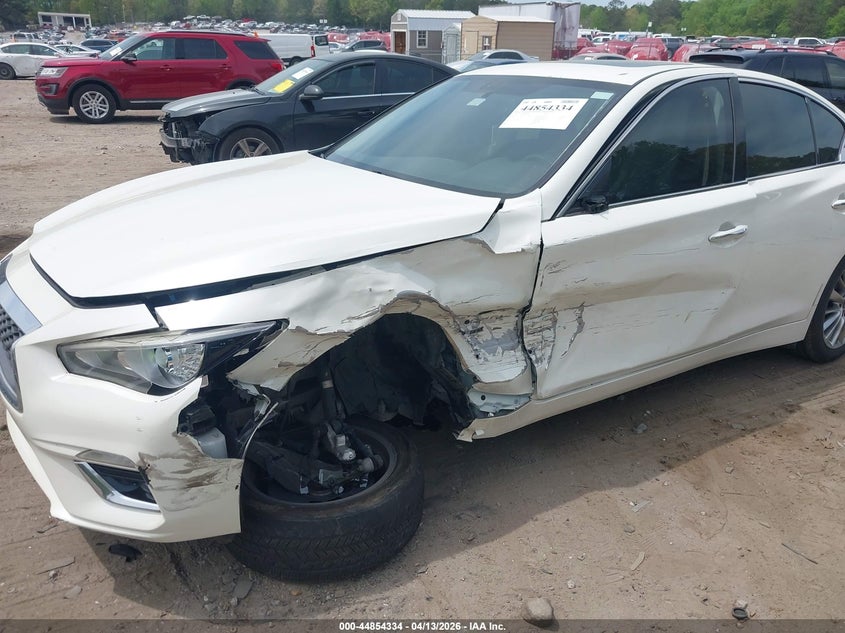 2019 Infiniti Q50 3.0T Luxe VIN: JN1EV7AP6KM513229 Lot: 44854334