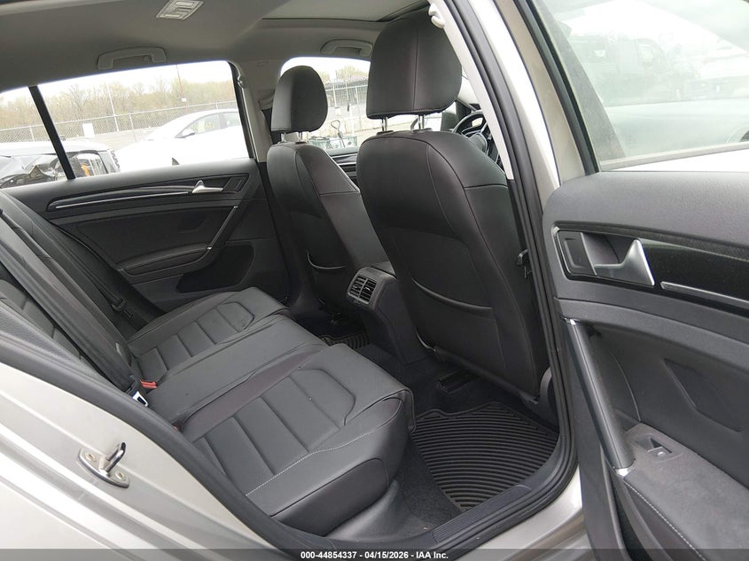 2015 Volkswagen Golf Tsi Sel 4-Door VIN: 3VW217AU9FM053606 Lot: 44854337