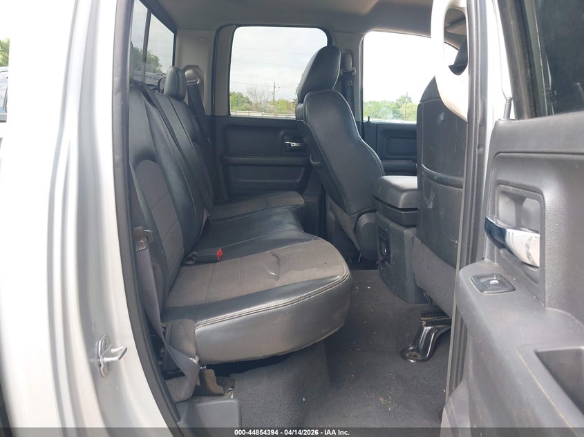 2010 Dodge Ram 1500 Slt/Sport/Trx VIN: 1D7RV1GT8AS172691 Lot: 44854394