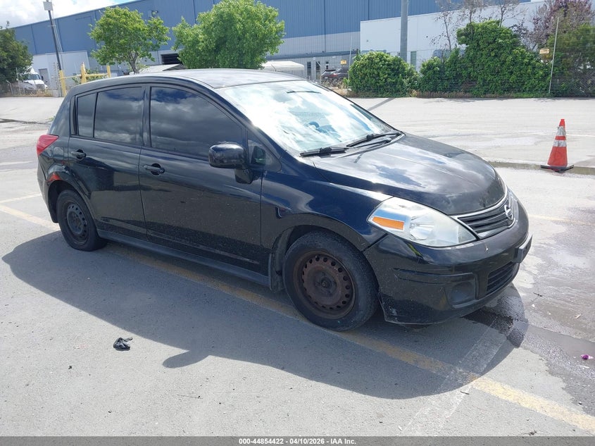 2012 Nissan Versa 1.8 S