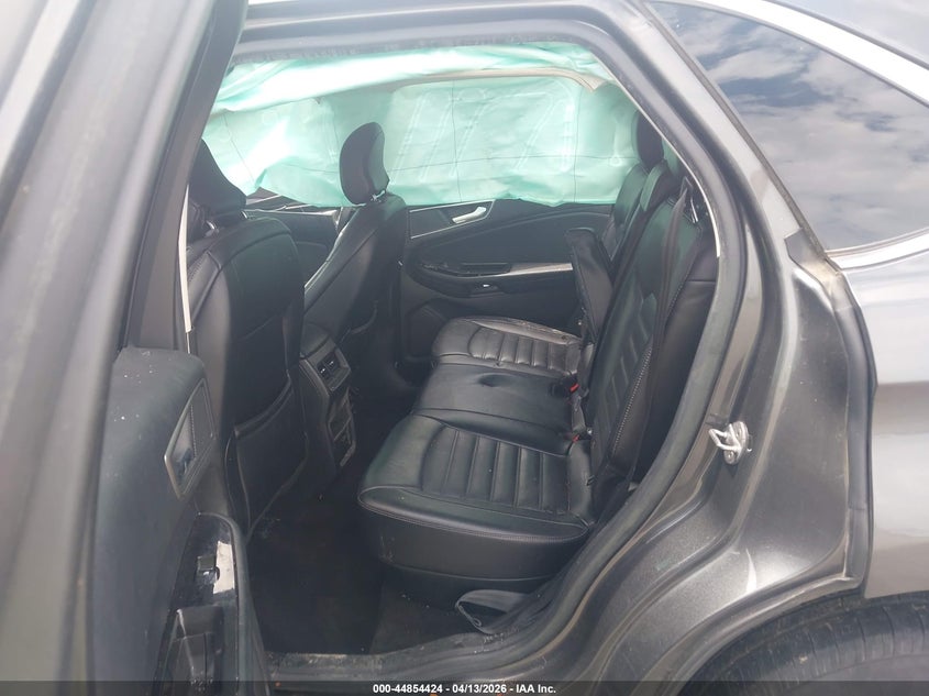 2FMPK3J9XHBC03104 2017 Ford Edge 2.0 Sel grey