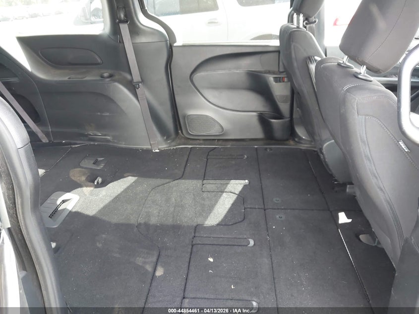 2C4RC1FG2MR608123 2021 Chrysler Pacifica 3.6 Touring grey