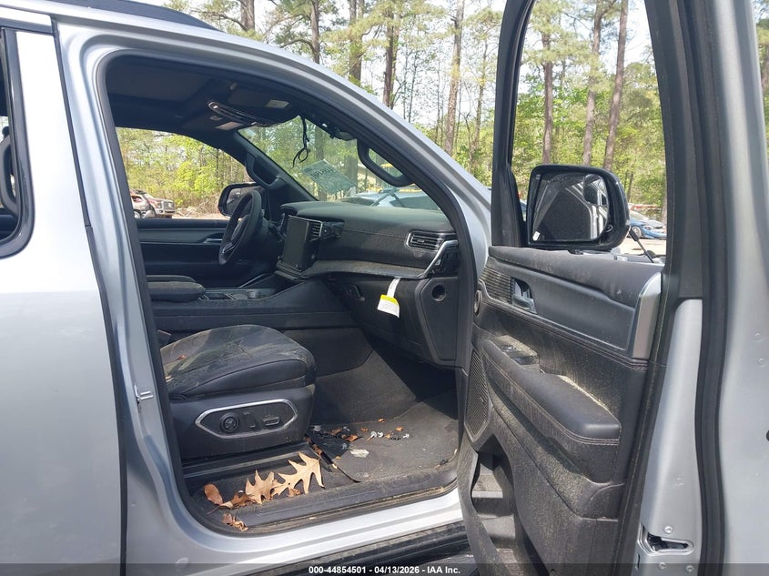 2023 Jeep Wagoneer Series Ii Carbide 4X4