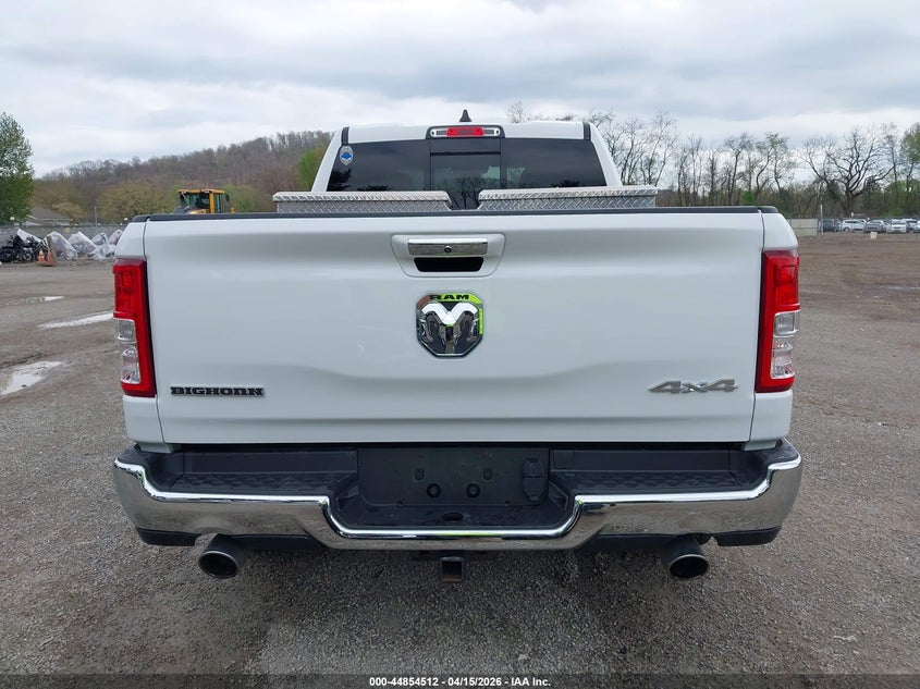 2019 Ram 1500 Big Horn/Lone Star 4X4 6'4 Box VIN: 1C6SRFBT6KN892101 Lot: 44854512