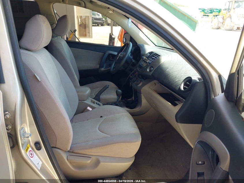 2006 Toyota Rav4 Base V6