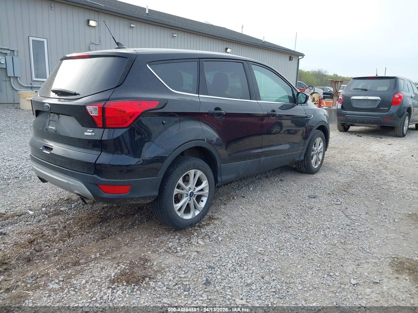 2019 Ford Escape 1.5 Se black Lot 111044854581 Vin 1FMCU9GD3KUB53221