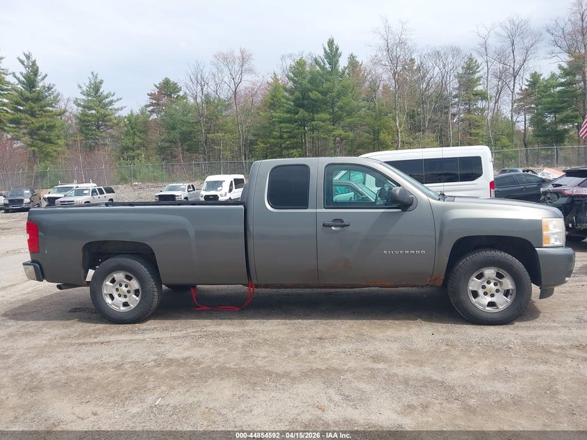 2011 Chevrolet Silverado 1500 Lt VIN: 1GCRKSE04BZ383431 Lot: 44854592