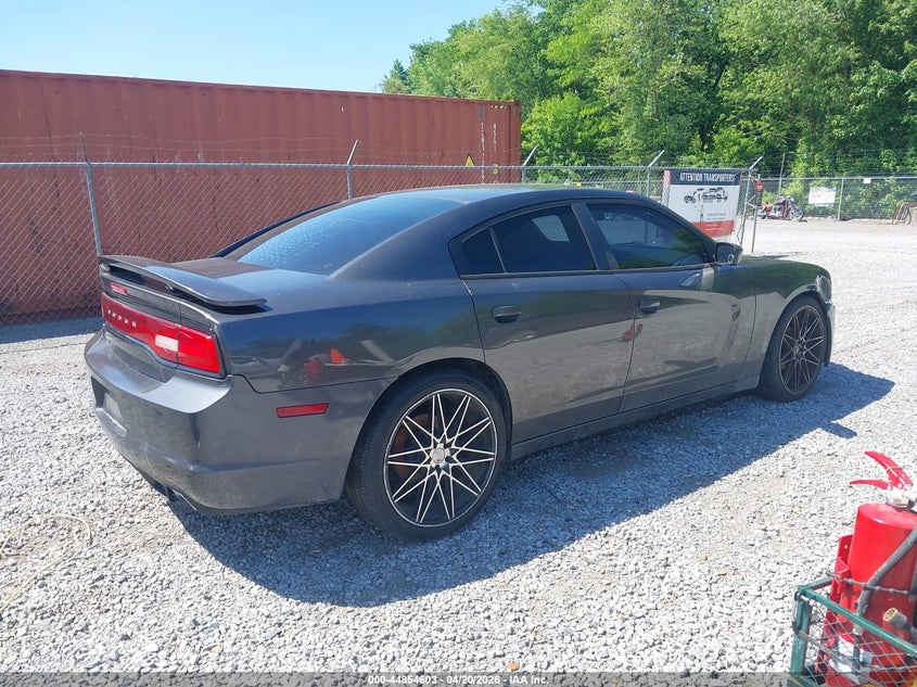 2013 DODGE CHARGER auction photo 4