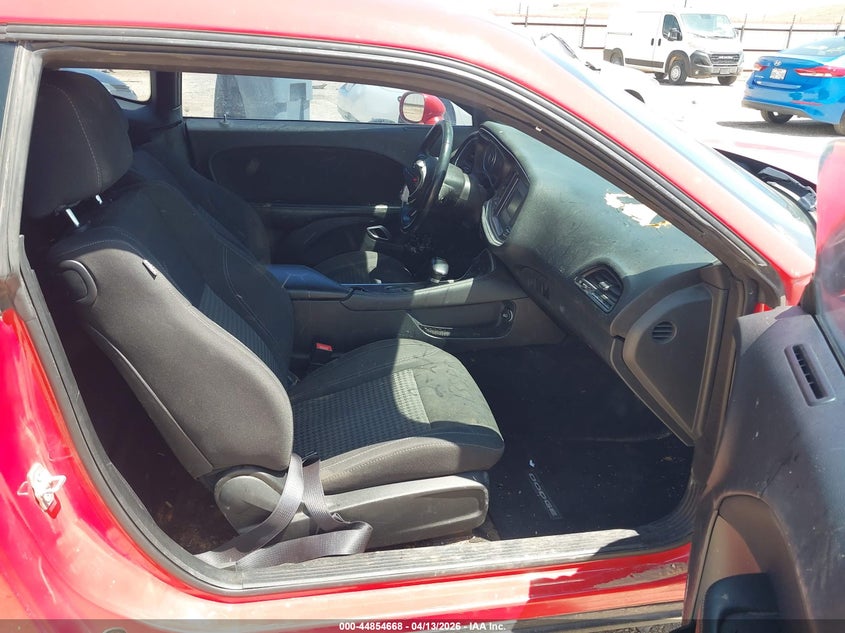 2016 Dodge Challenger Sxt