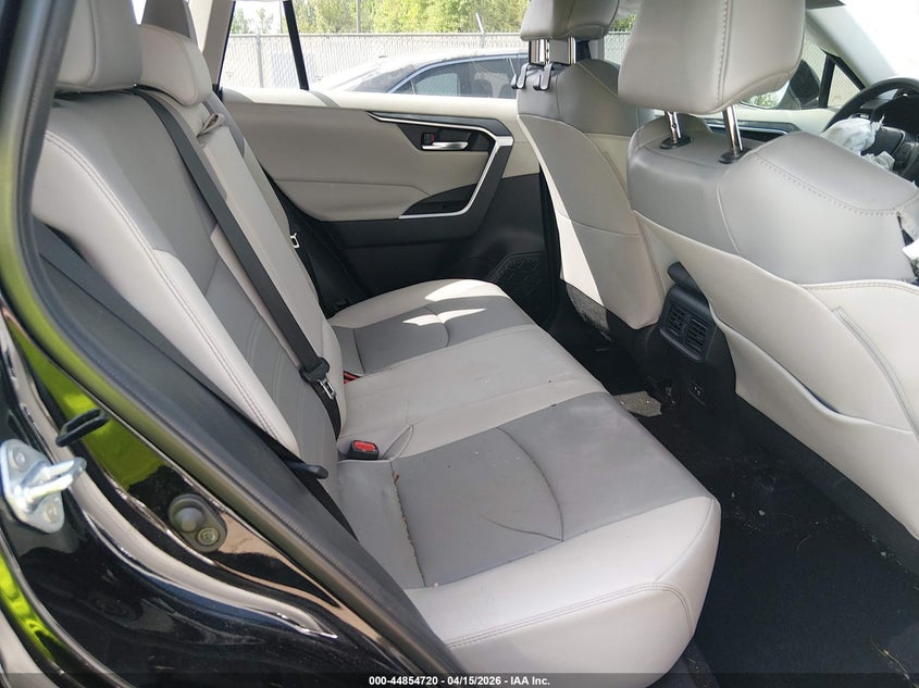 2021 Toyota Rav4 Xle Premium VIN: 2T3C1RFV1MC100225 Lot: 44854720