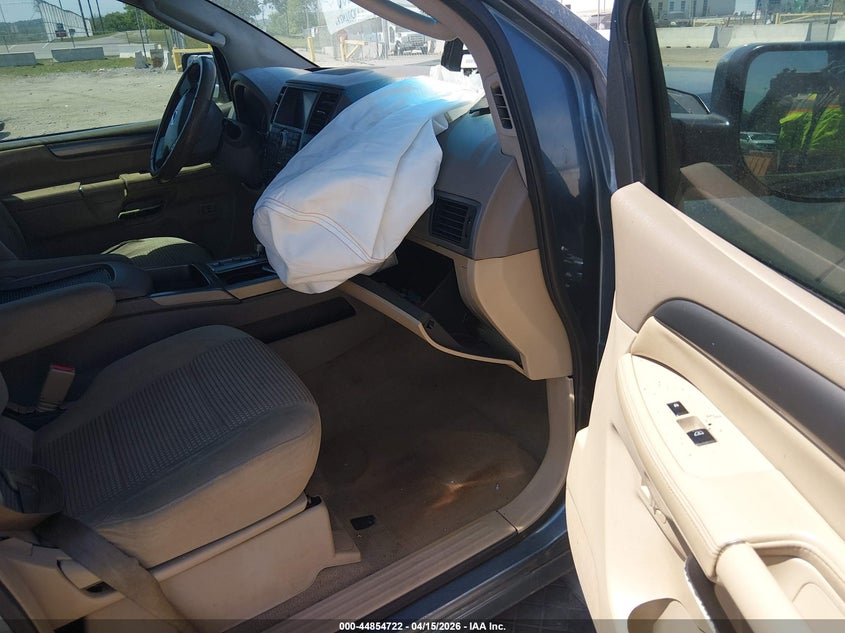 2011 Nissan Armada Sv VIN: 5N1BA0ND5BN607272 Lot: 44854722