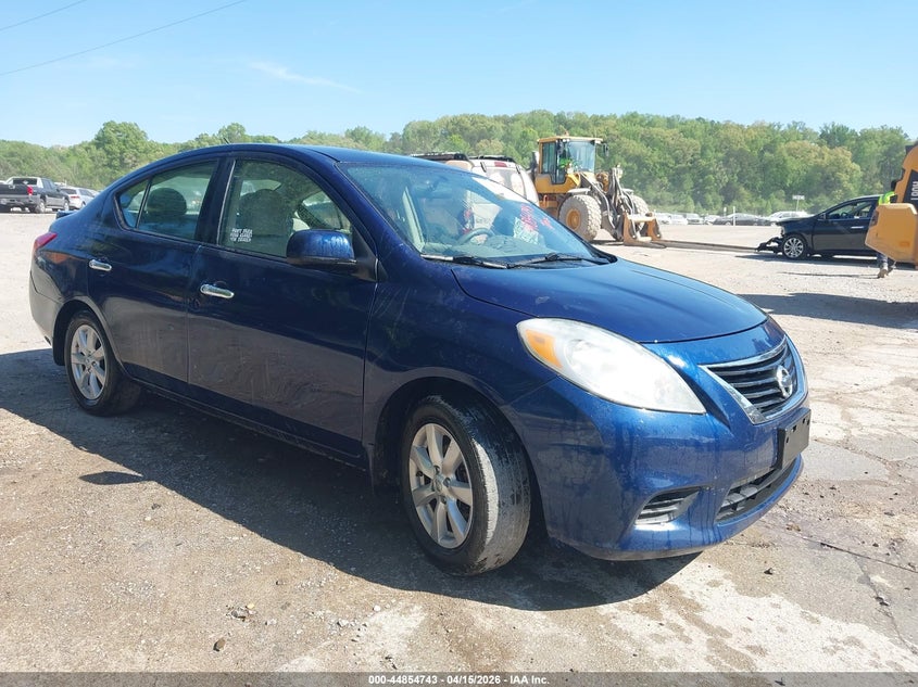 2014 Nissan Versa 1.6 Sv