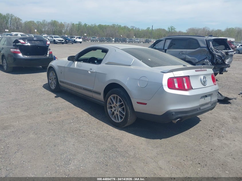 2012 Ford Mustang 3.7 V6 Premium silver Lot 111044854776 Vin 1ZVBP8AM5C5240315