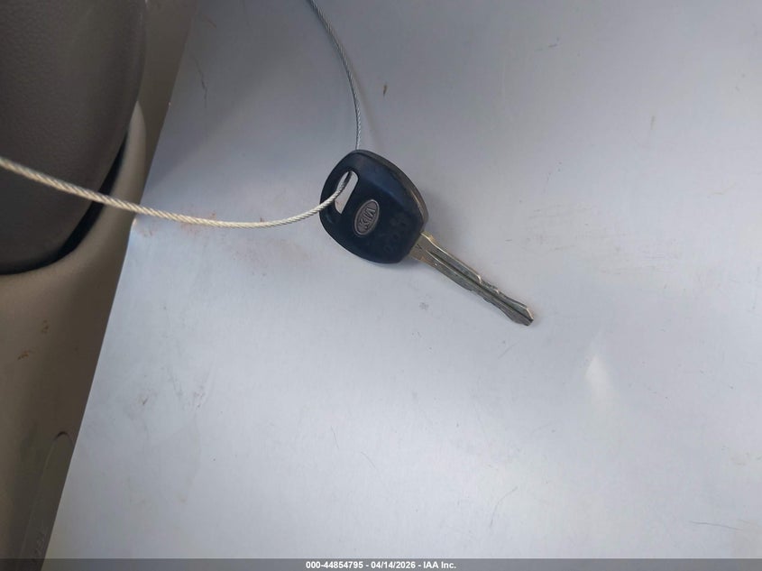 2006 Kia Sedona Ex/Lx VIN: KNDMB233166069444 Lot: 44854795