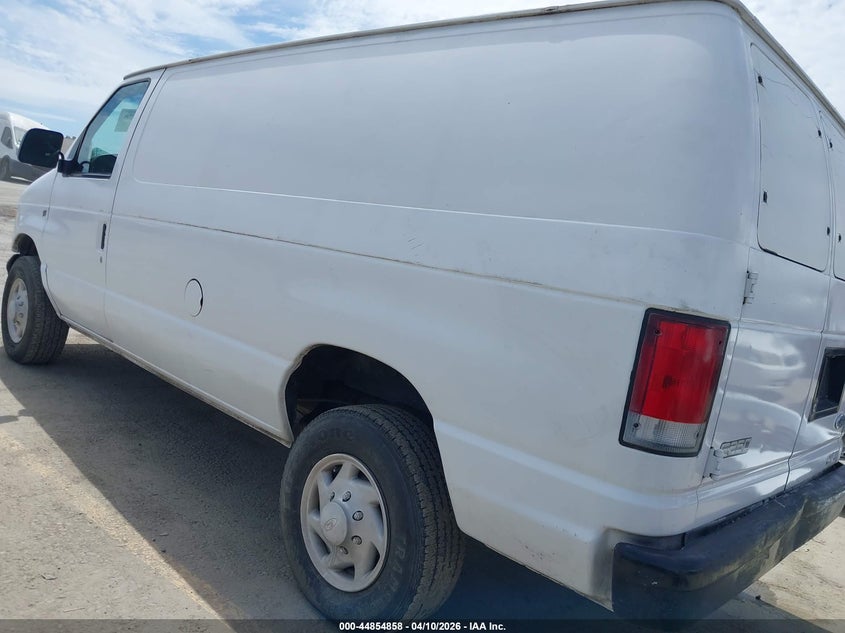 2000 Ford E-250 Commercial