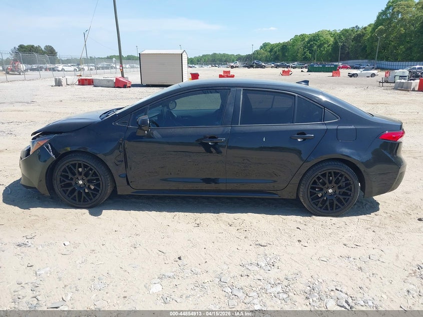 2020 Toyota Corolla Le VIN: 5YFEPRAE9LP122057 Lot: 44854913