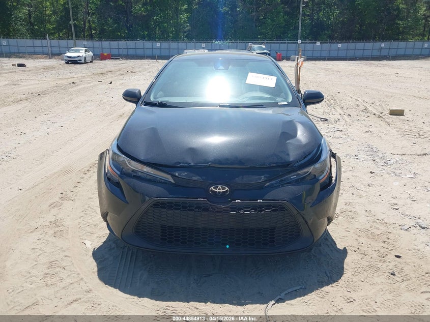 2020 Toyota Corolla Le VIN: 5YFEPRAE9LP122057 Lot: 44854913