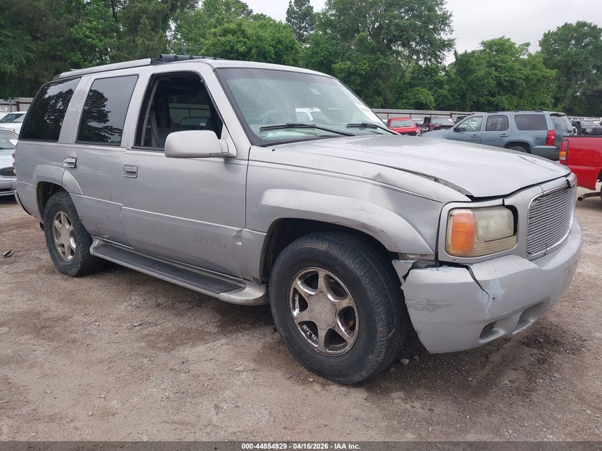 1999 GMC Yukon Denali