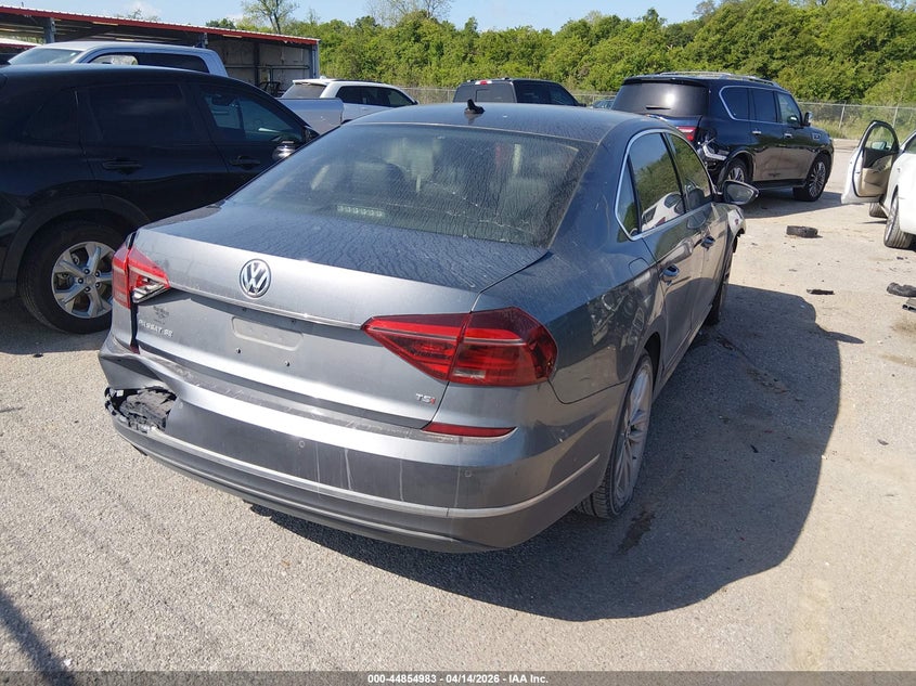 2017 Volkswagen Passat 1.8T Se
