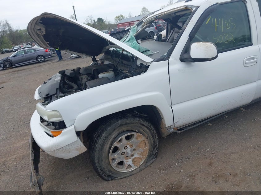 2005 Chevrolet Tahoe Z71 VIN: 1GNEK13T95R160996 Lot: 44855032