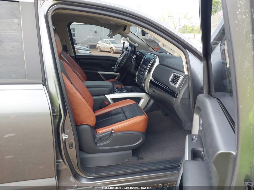 2021 Nissan Titan Sv 4X4