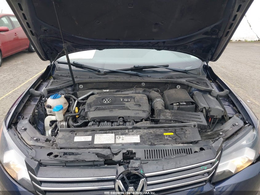 2015 Volkswagen Passat 1.8T Wolfsburg Edition VIN: 1VWAT7A34FC071381 Lot: 44855096