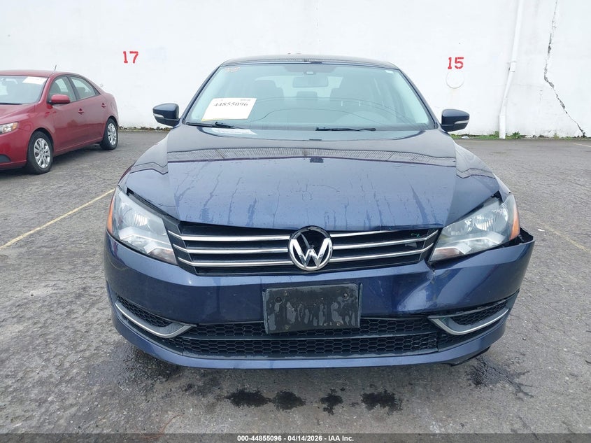 2015 Volkswagen Passat 1.8T Wolfsburg Edition VIN: 1VWAT7A34FC071381 Lot: 44855096