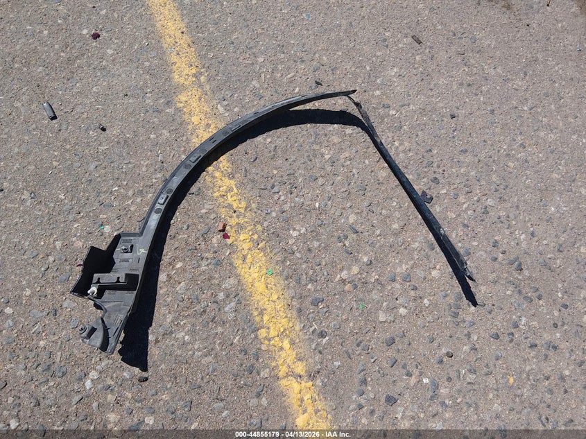 2017 Buick Envision Essence VIN: LRBFXDSA0HD004328 Lot: 44855179