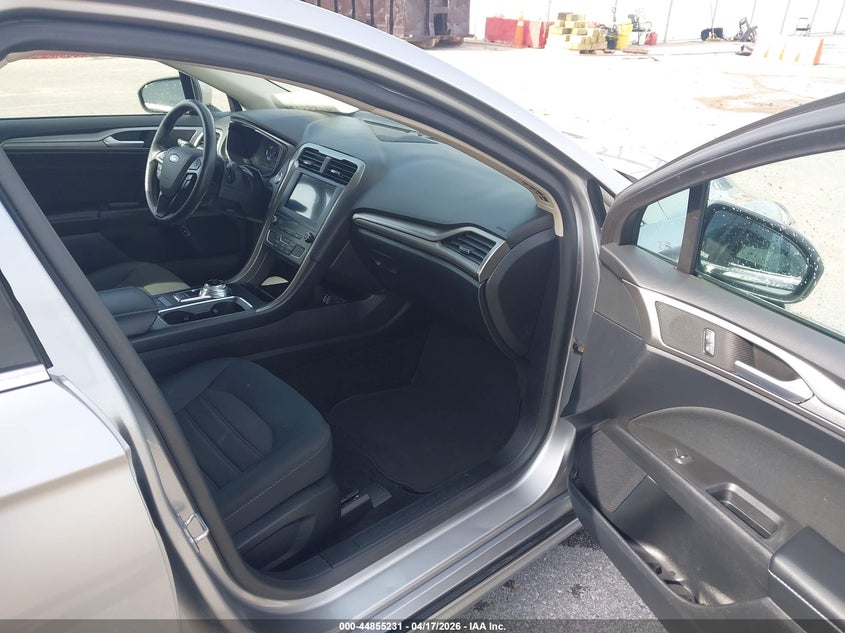 2020 Ford Fusion Hybrid Se