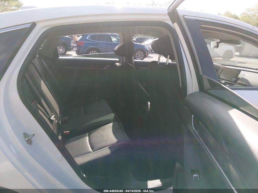 2019 HONDA ACCORD auction photo 8