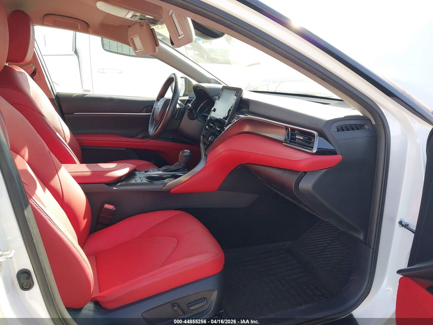 2023 Toyota Camry Xse Hybrid