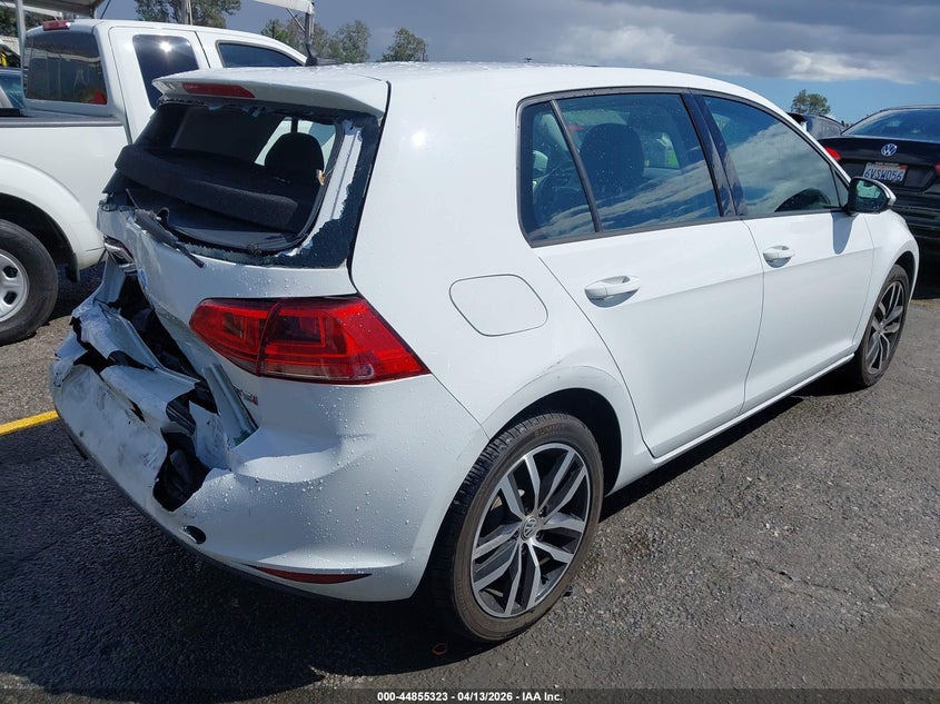 2015 Volkswagen Golf Tsi Se 4-Door