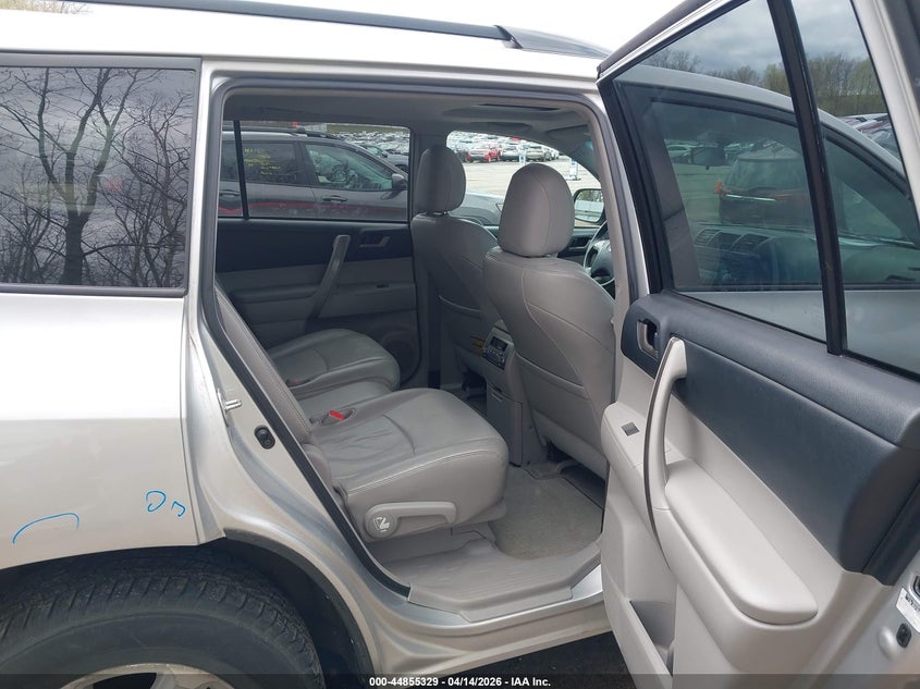 2010 Toyota Highlander Se V6 VIN: 5TDJK3EH9AS026447 Lot: 44855329