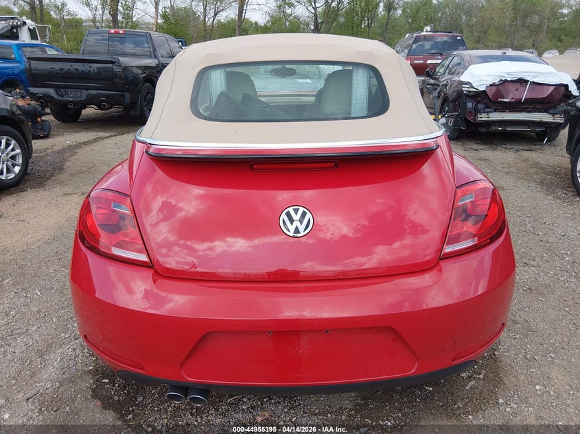 2013 Volkswagen Beetle 2.5L VIN: 3VW5P7AT5DM817774 Lot: 44855395