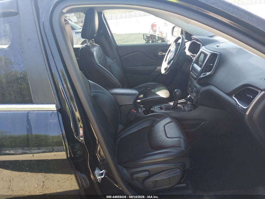 2020 Jeep Cherokee 2.4 Latitude Plus Fwd black Lot 111044855438 Vin 1C4PJLLB9LD634124